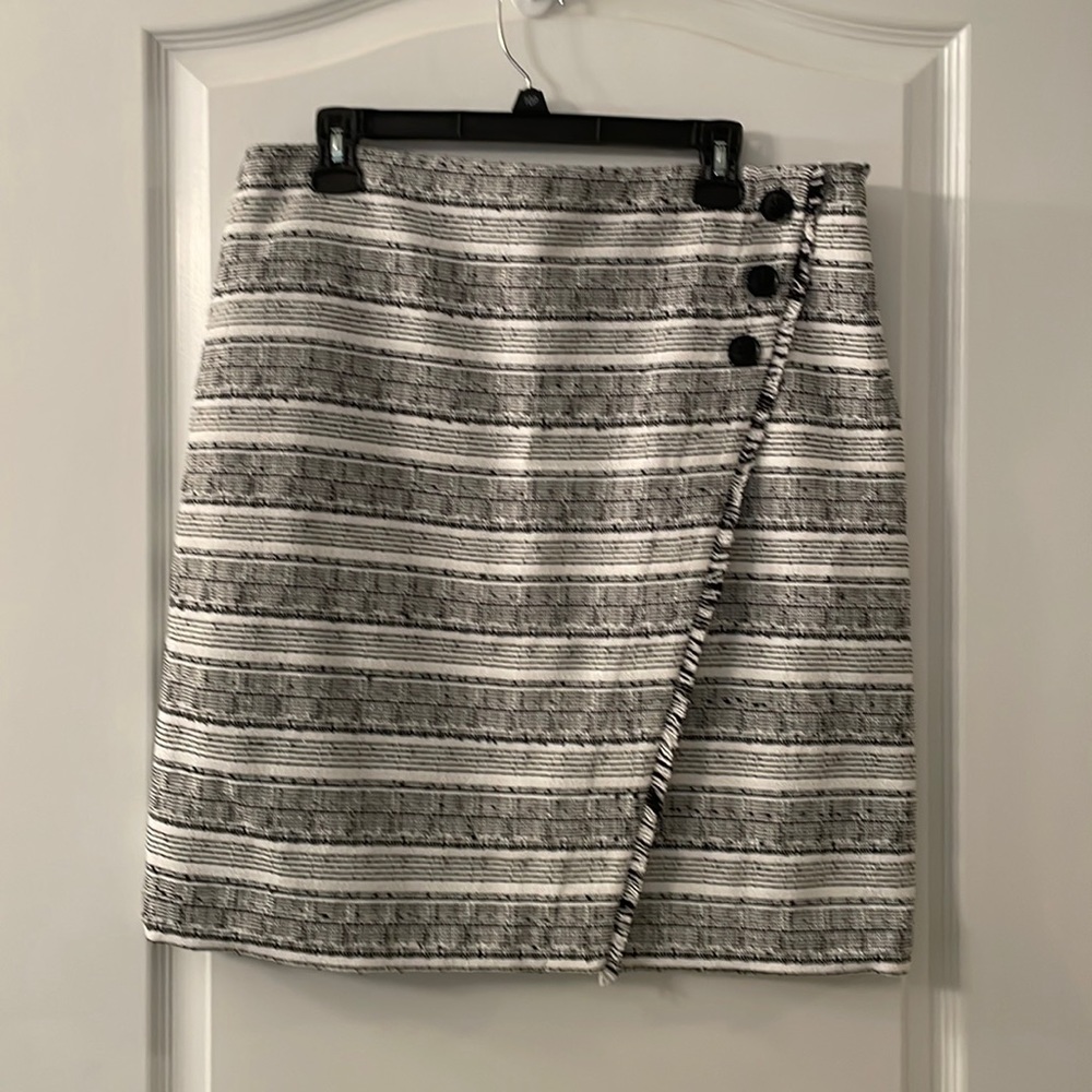 Loft skirt